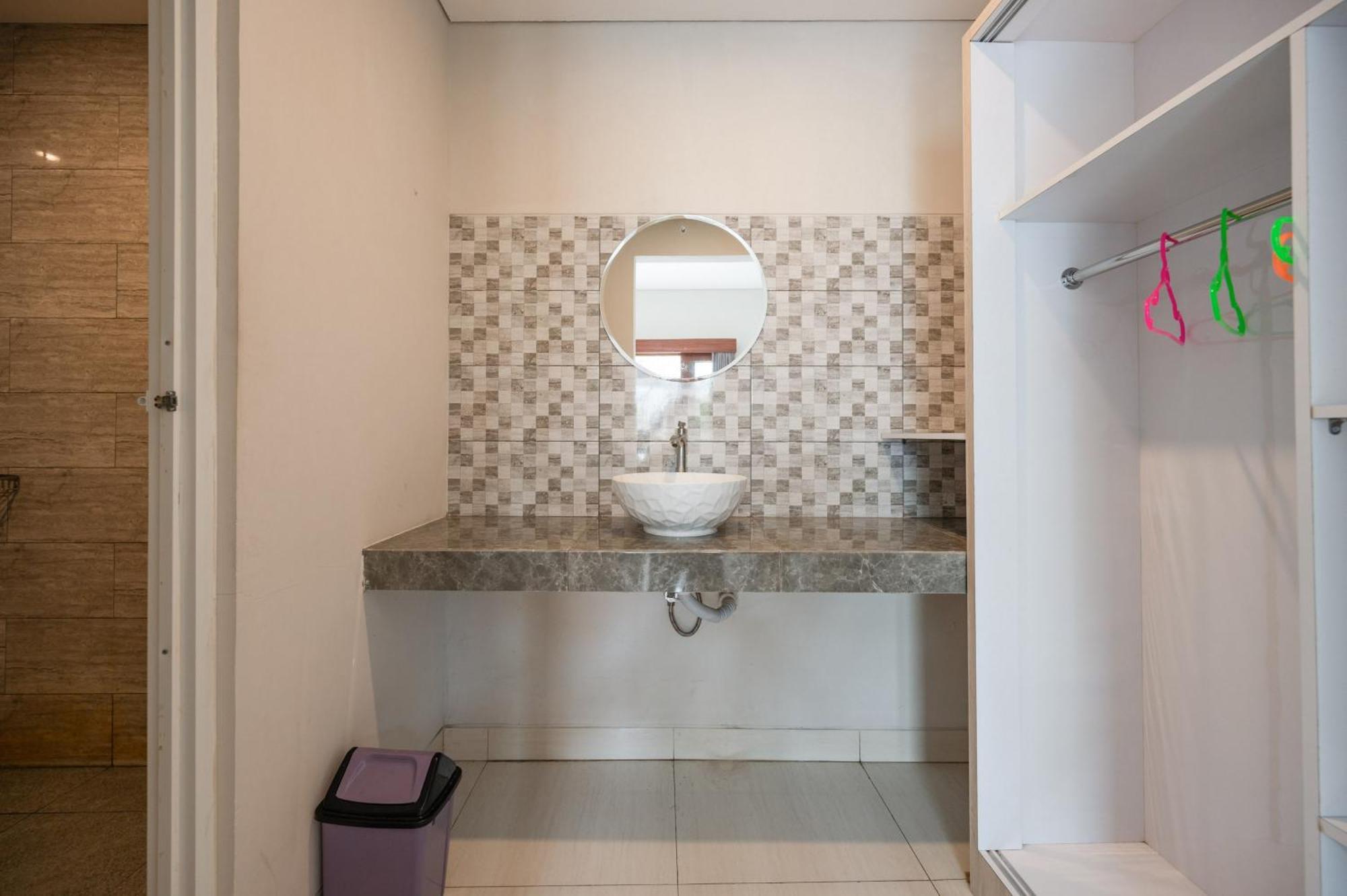 Reddoorz Plus At Yasa'S Living Denpasar Sanur Esterno foto